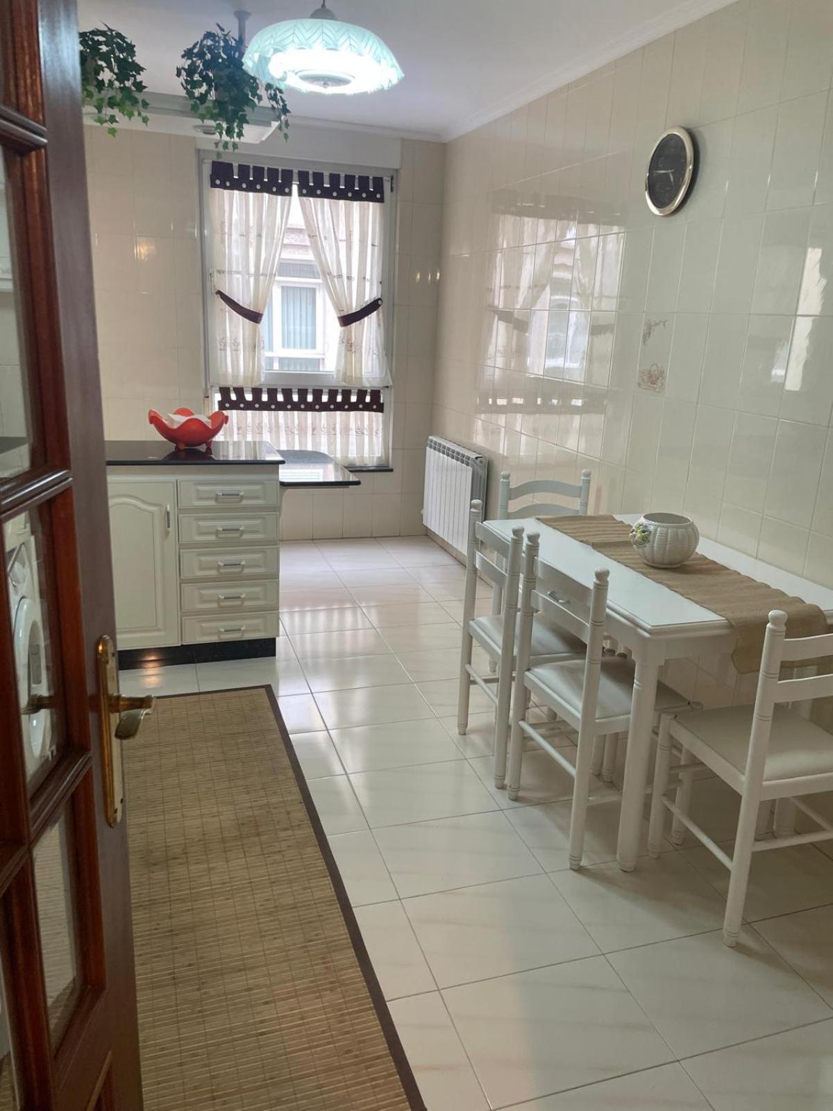 Piso Ainoa Playa De Covas Apartment Viveiro Luaran gambar